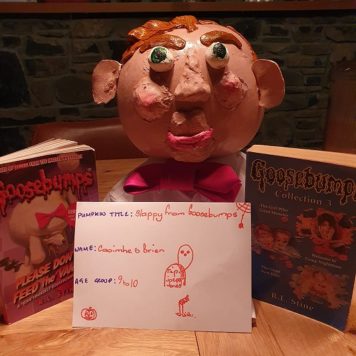 Caoimhe O'Brien 9-10 Slappy from Goosebumps