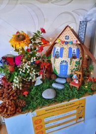 Friederike Hegelau Fairy Fionnuala Ferns Pumpkin House Age 18+